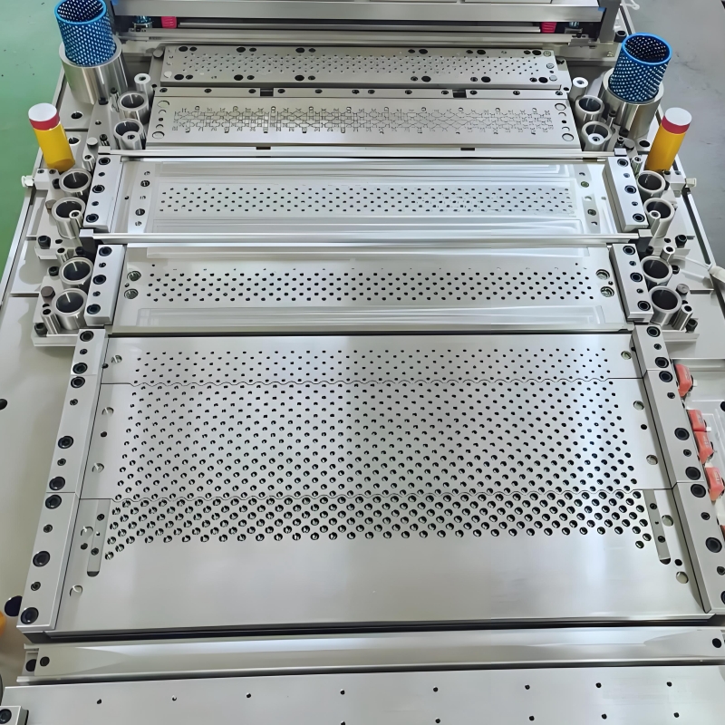 空調(diào)翅片模具